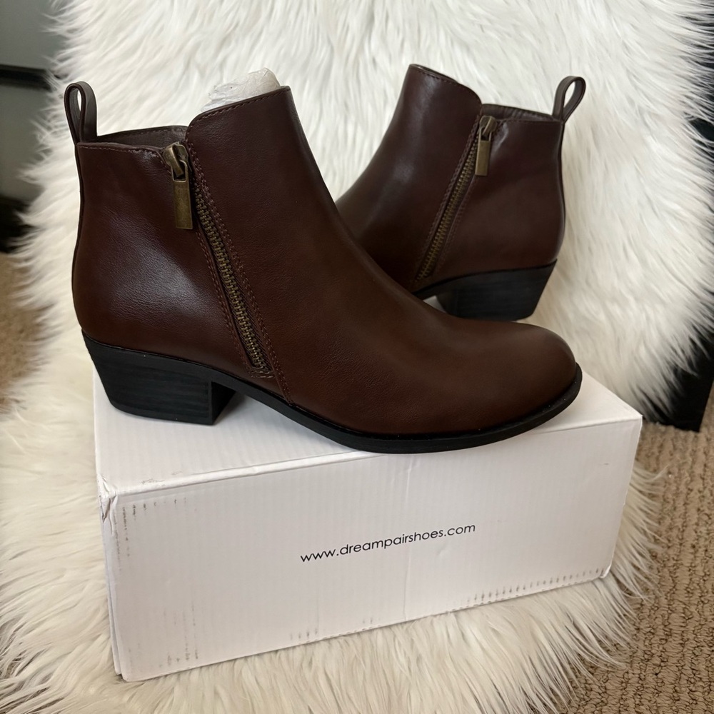 Dream Pairs Dark Brown Vegan Leather PU Ankle Boots